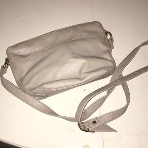 🌟5/$25🌟 Tan Crossbody